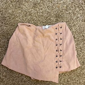 Showpo skirt/skort!
